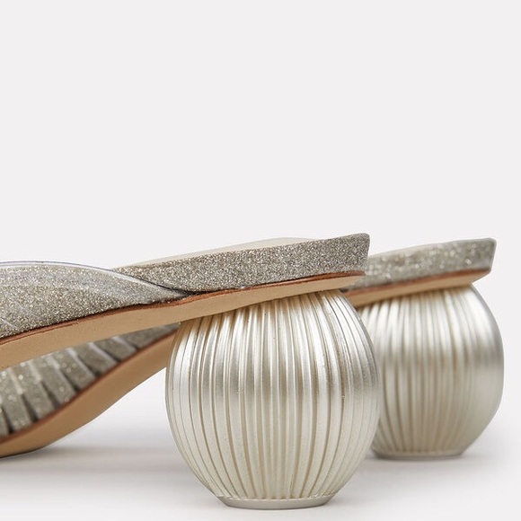 ⭐️ NEW ⭐️ CULT GAIA Alia Glitter Leather Mules - Picture 3 of 7